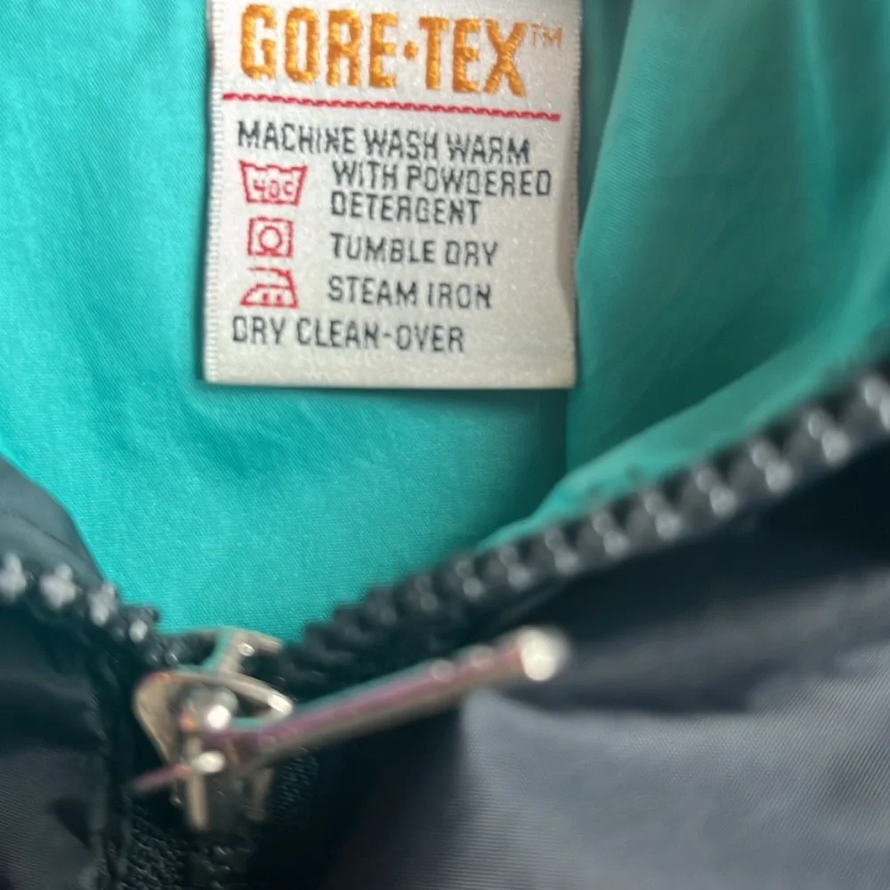 Vintage The North Face Gore-Tex Colorblock Jacket USA Made‎ Size Medium Hooded
